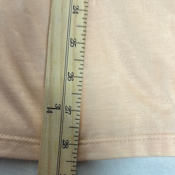 Peach Sleeveless V-Neck Top - Picture 6 of 6